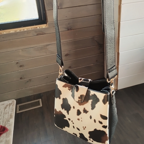 Cow Print Purse - Picture 1 of 2